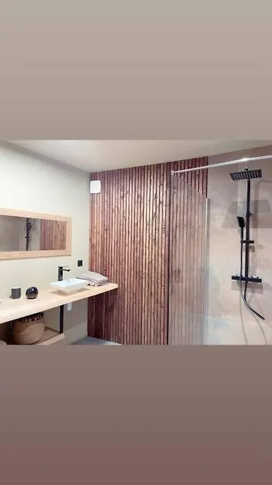 Apartment Superbe Appartement Avec Jacuzzi Et Jardin Prive Marlhes