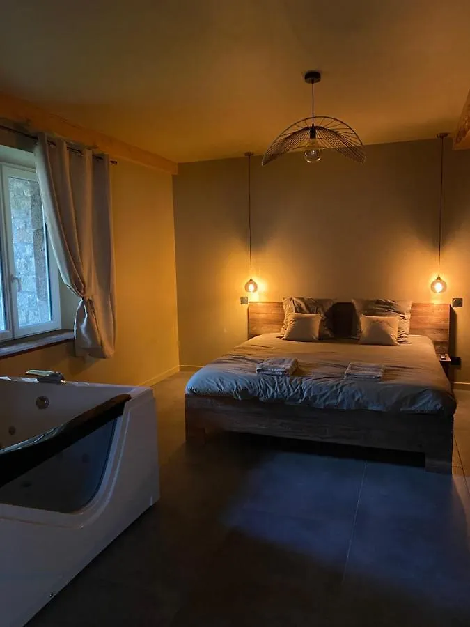 Apartment Superbe Appartement Avec Jacuzzi Et Jardin Prive Marlhes